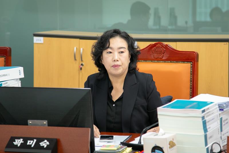 제387회 정례회 제5차 여성가족평생교육위원회_7
