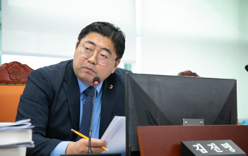 제387회 정례회 제5차 여성가족평생교육위원회_5