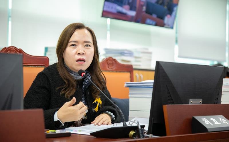 제387회 정례회 제5차 여성가족평생교육위원회_8