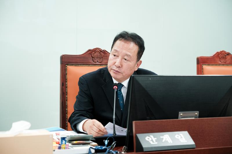 제387회 정례회 제2차 안전행정위원회_9