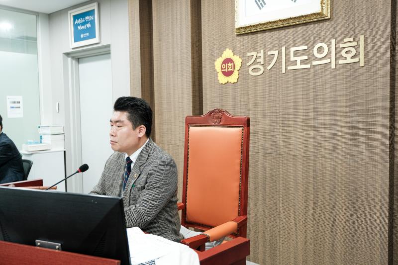 제387회 정례회 제2차 안전행정위원회_5