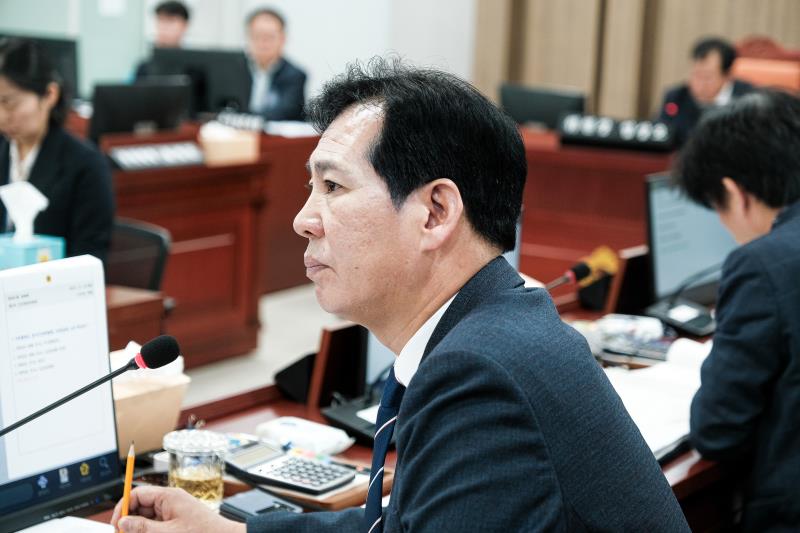 제387회 정례회 제2차 안전행정위원회_8