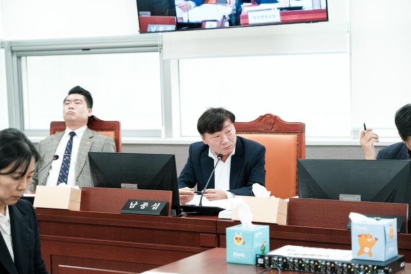 제387회 정례회 제2차 안전행정위원회_3
