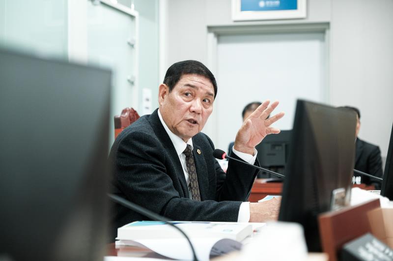 제387회 정례회 제2차 안전행정위원회_5