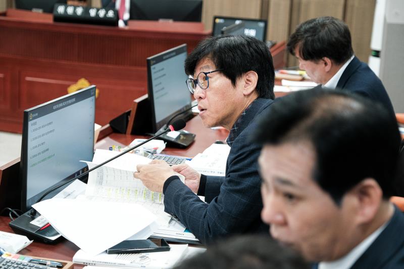 제387회 정례회 제2차 안전행정위원회_6