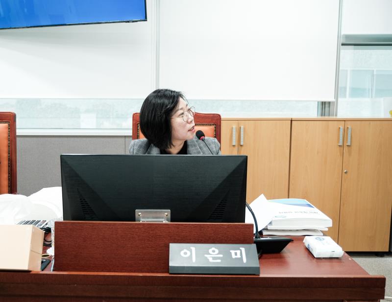 제387회 정례회 제2차 안전행정위원회_5