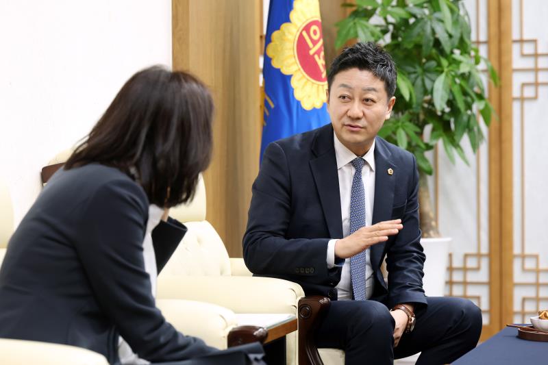 대한민국시도의회의장협의회 2025년 제7차 임시회 환담_8