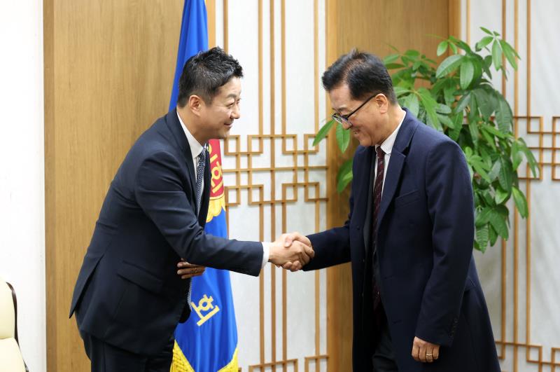 대한민국시도의회의장협의회 2025년 제7차 임시회 환담_9