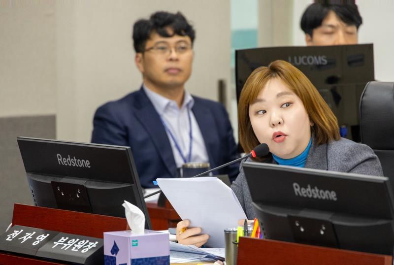 제387회 정례회 제1차 경기도교육청 예산결산특별위원회_8