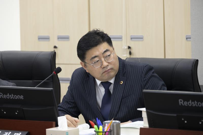 제387회 정례회 제1차 경기도교육청 예산결산특별위원회_3