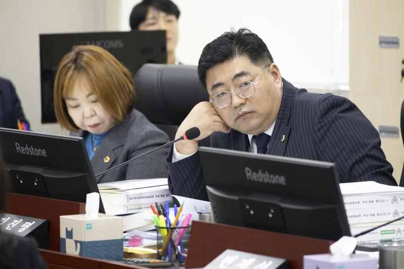 제387회 정례회 제1차 경기도교육청 예산결산특별위원회_5