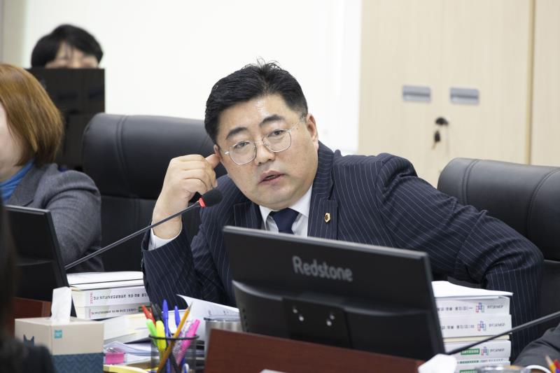 제387회 정례회 제1차 경기도교육청 예산결산특별위원회_6