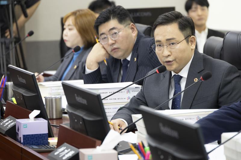 제387회 정례회 제1차 경기도교육청 예산결산특별위원회_4