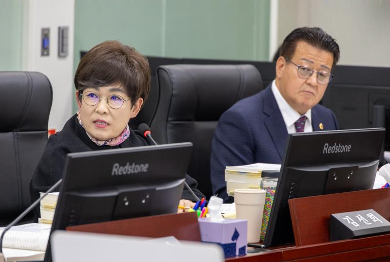 제387회 정례회 제1차 경기도교육청 예산결산특별위원회_9