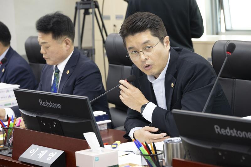 제387회 정례회 제1차 경기도교육청 예산결산특별위원회_4