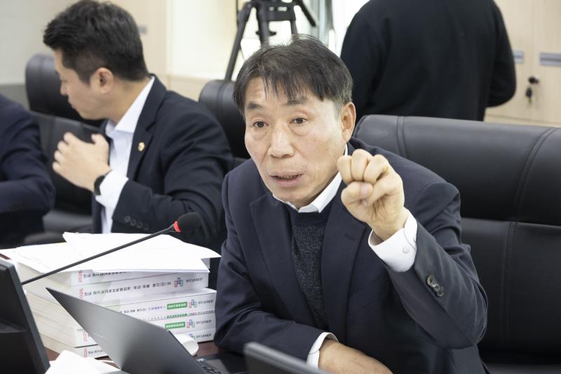 제387회 정례회 제1차 경기도교육청 예산결산특별위원회_4