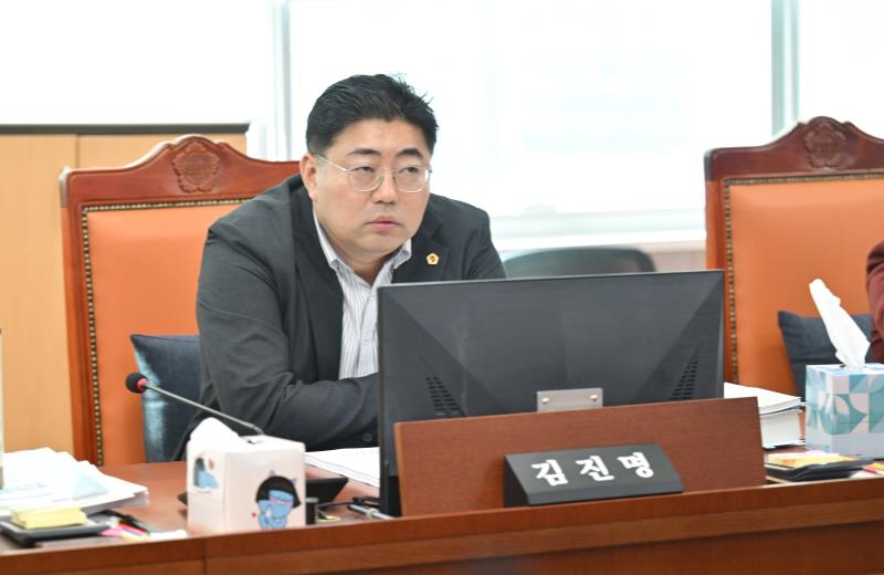 제387회 정례회 제6차 여성가족평생교육위원회_7