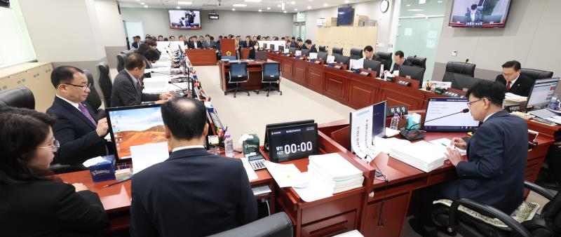 제387회 정례회 경기도청 예산결산특별위 회의_7