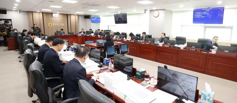 제387회 정례회 경기도청 예산결산특별위 회의_9