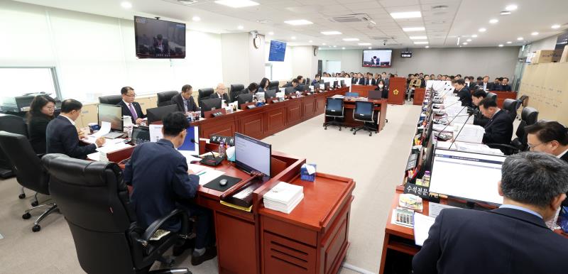 제387회 정례회 경기도청 예산결산특별위 회의_8