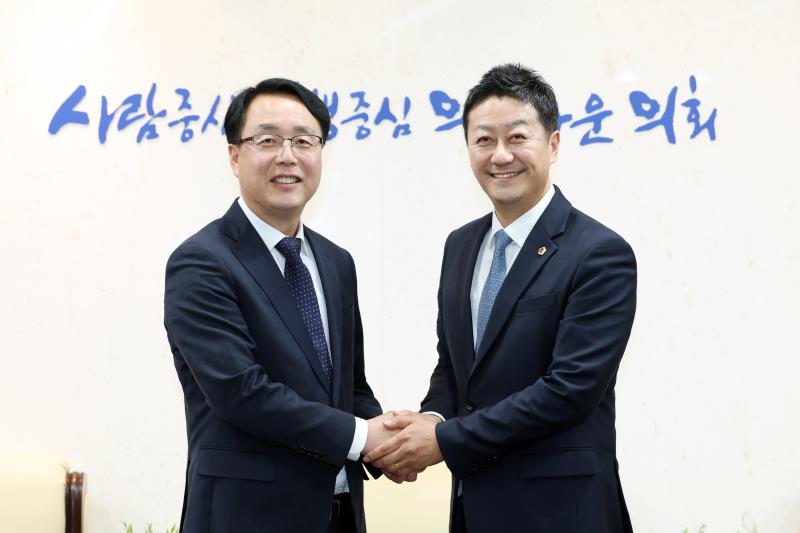 정기열 전 경기도의회 의장 면담_10