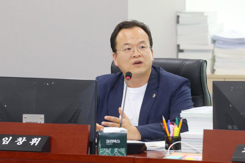 제387회 정례회 제2차 경기도청 예산결산특별위원회 사진 8