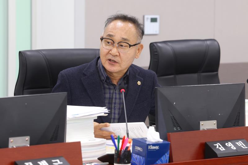 제387회 정례회 제2차 경기도청 예산결산특별위원회 사진 9