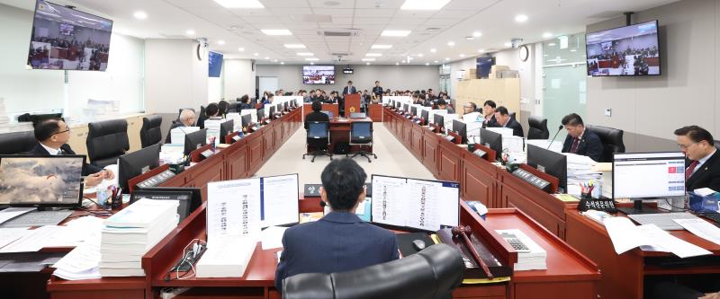 제387회 제387회 정례회 제4차 경기도청 예산결산특별위회 (3)_4