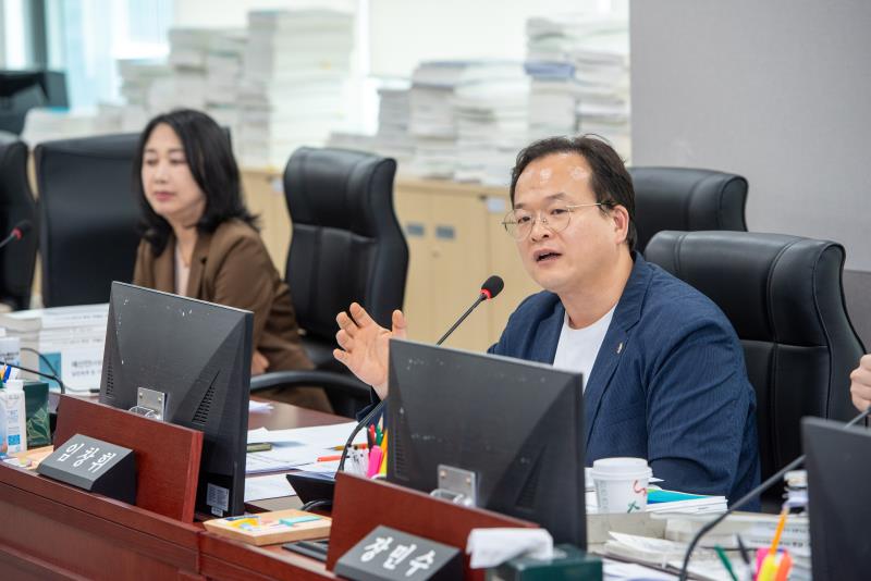 제387회 정례회 제5차 경기도청 예산결산특별위회_6