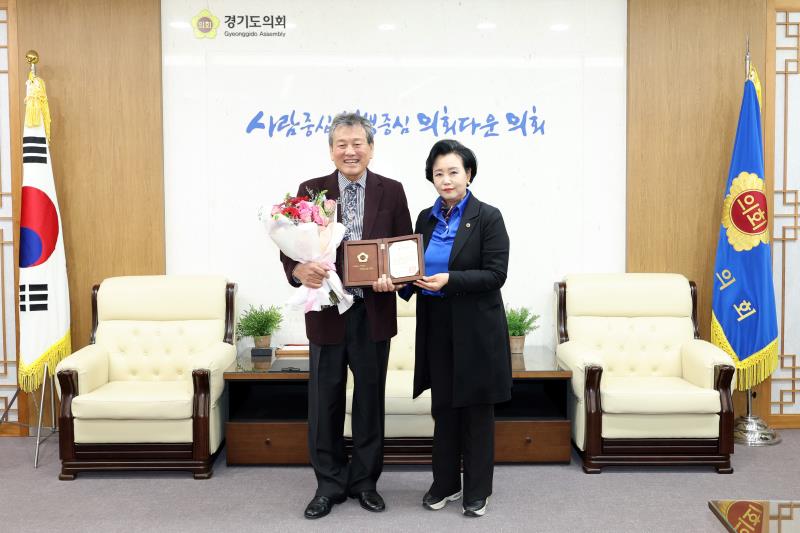 지역사회 봉사·나눔 공로 표창장 수여식_5