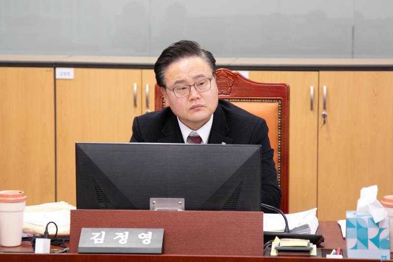 제387회 정례회 제8차 여성가족평생교육위원회_3