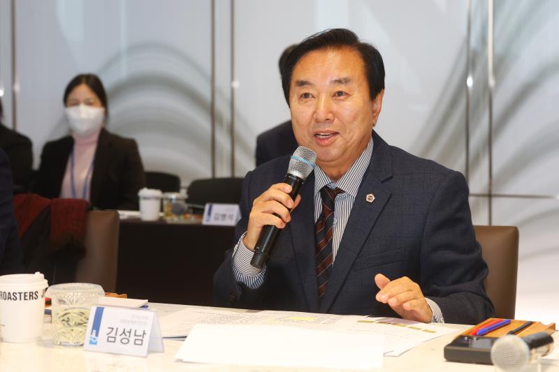 경기도의회 - 수원특례시 의정정책추진단 지역현안 정책 정담회_8