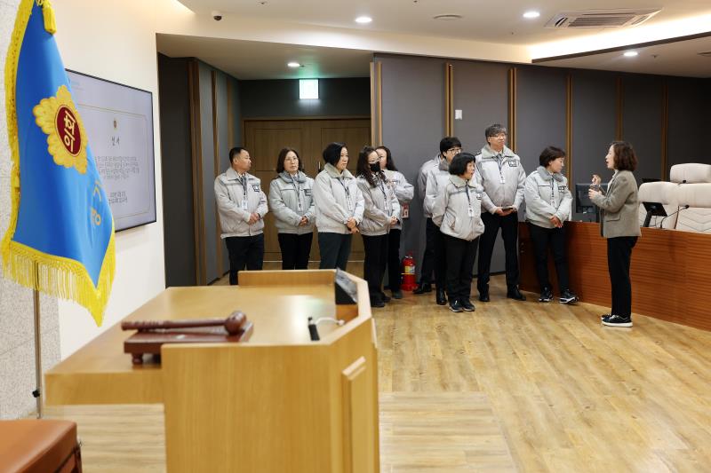 시흥시 은행동 자율방범대 경기도의회 견학 사진 8