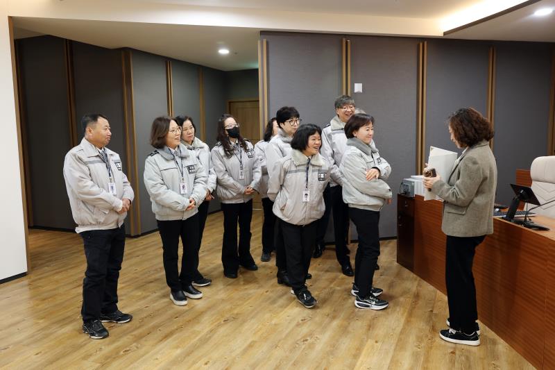 시흥시 은행동 자율방범대 경기도의회 견학 사진 9