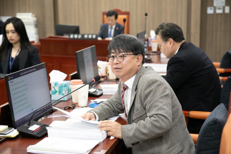 제387회 정례회 제8차 여성가족평생교육위원회_5