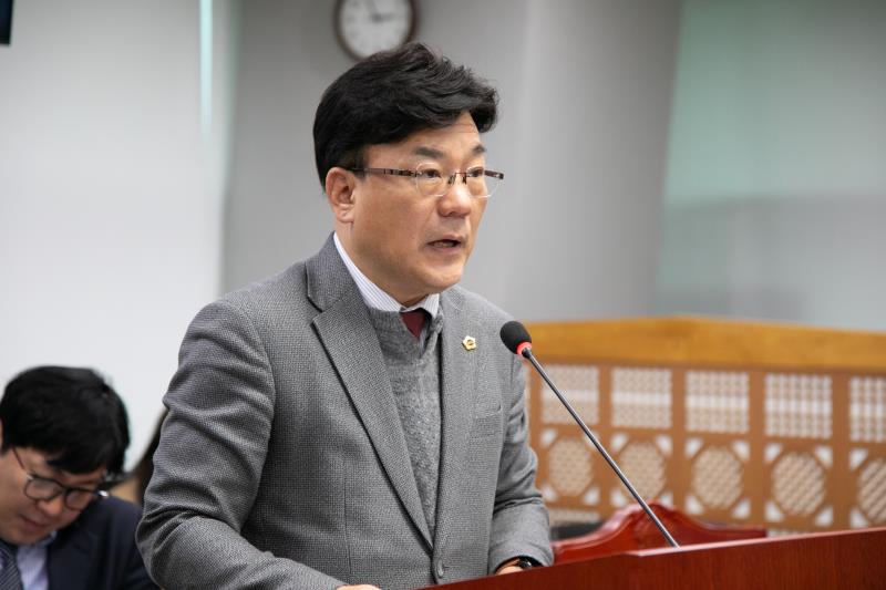 제387회 정례회 제8차 여성가족평생교육위원회_4