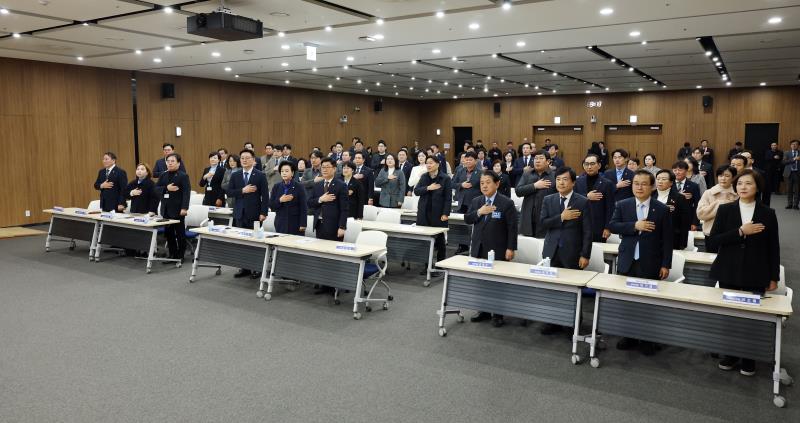 경기도의회 더불어민주당 의원총회_7