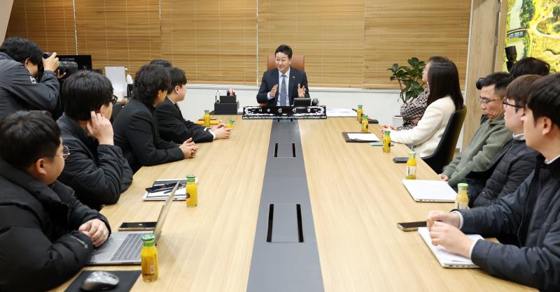 경기도의회 출입기자단 정담회_4