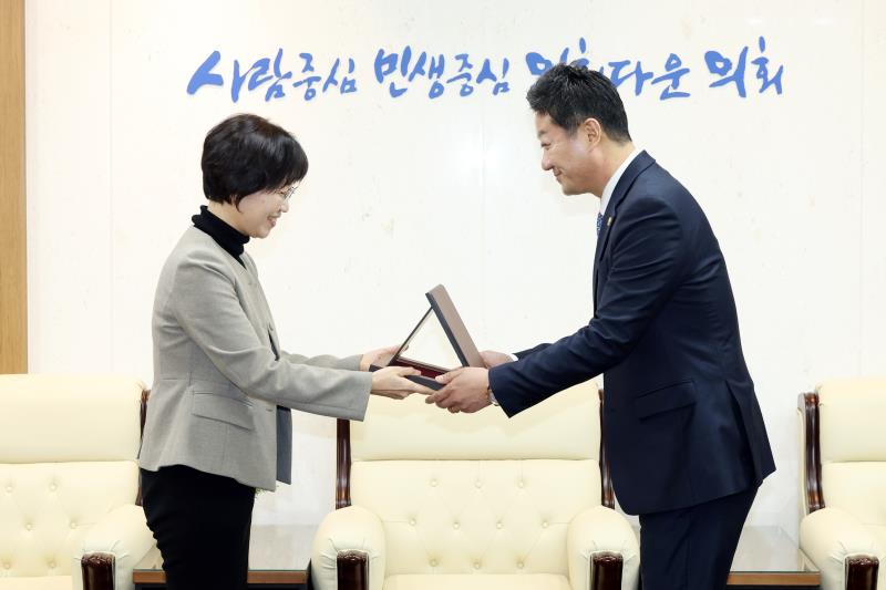 CBS 외부 유공자 감사패 전달식_5