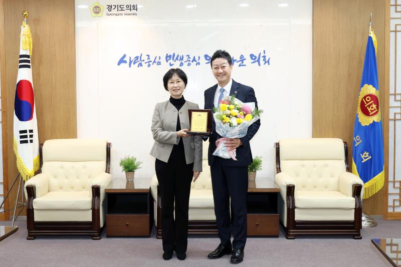 CBS 외부 유공자 감사패 전달식_6