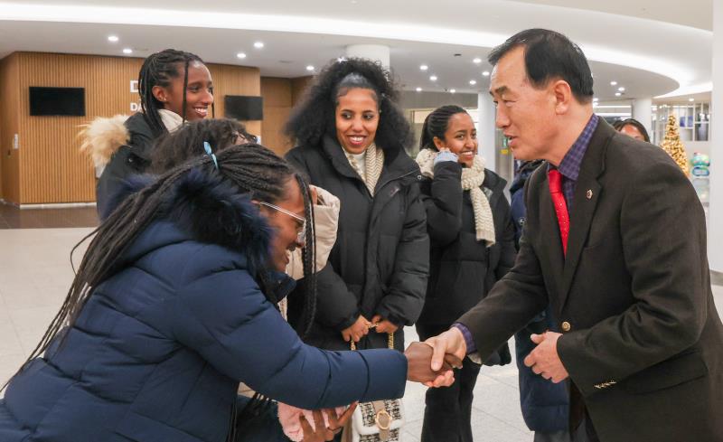 한국전쟁 참전 에티오피아 후손 의회방문 사진 3