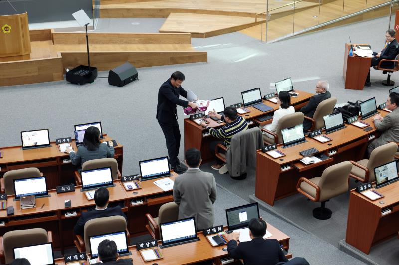 제387회 정례회 제5차 본회의(오전)_8