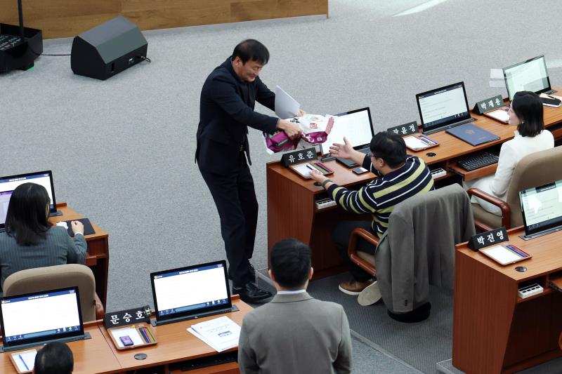 제387회 정례회 제5차 본회의(오전)_9