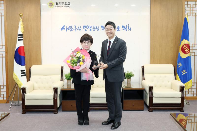 우수의정대상 시상식_3