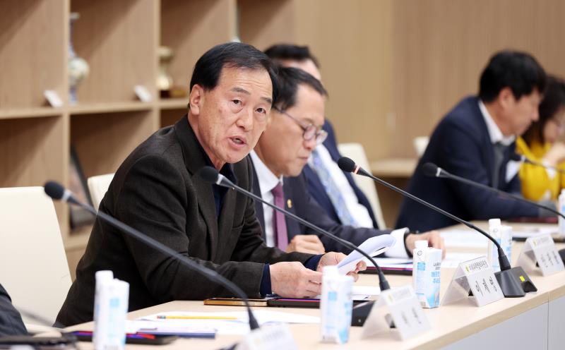 의장단,교섭단체대표,상임위원장단 정담회_8