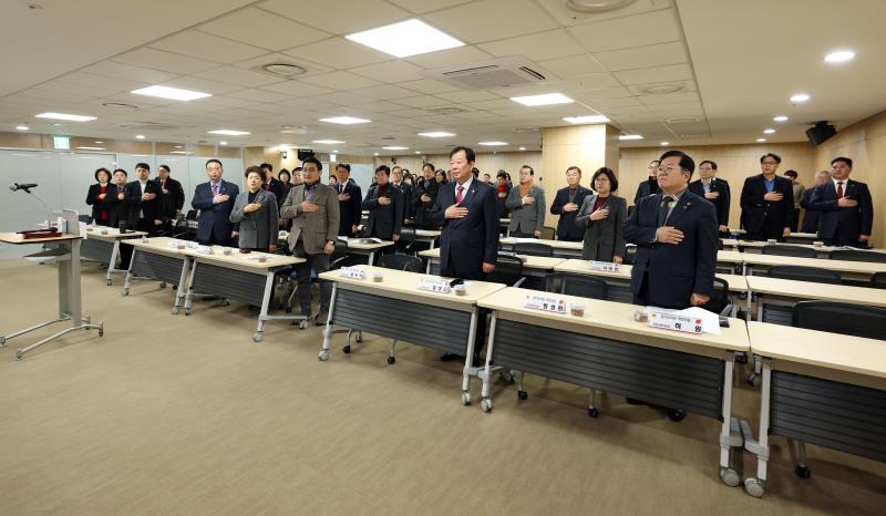 경기도의회 국민의힘 의원총회_6