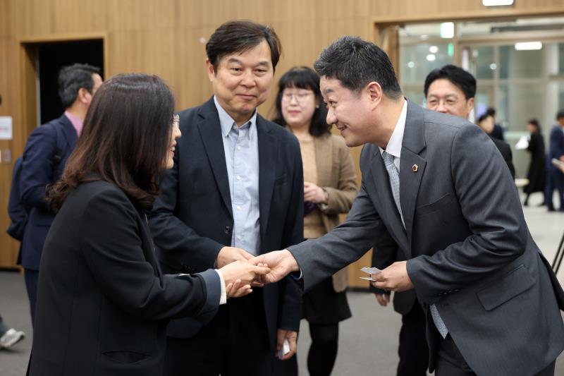 지방의회법 제정 및 지방의회 발전방안 모색을 위한 기획 학술세미나 개회식_4