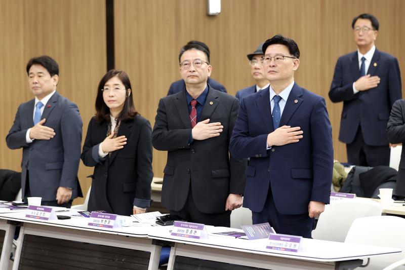 지방의회법 제정 및 지방의회 발전방안 모색을 위한 기획 학술세미나 개회식_10