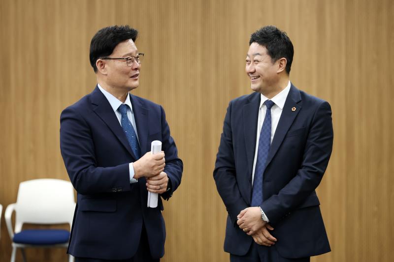 경기도의회 더불어민주당 의원총회_8