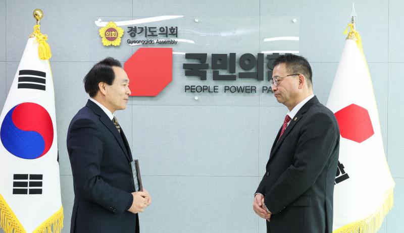 국민의힘 백현종 대표 노인복지관련 감사패 수여_2